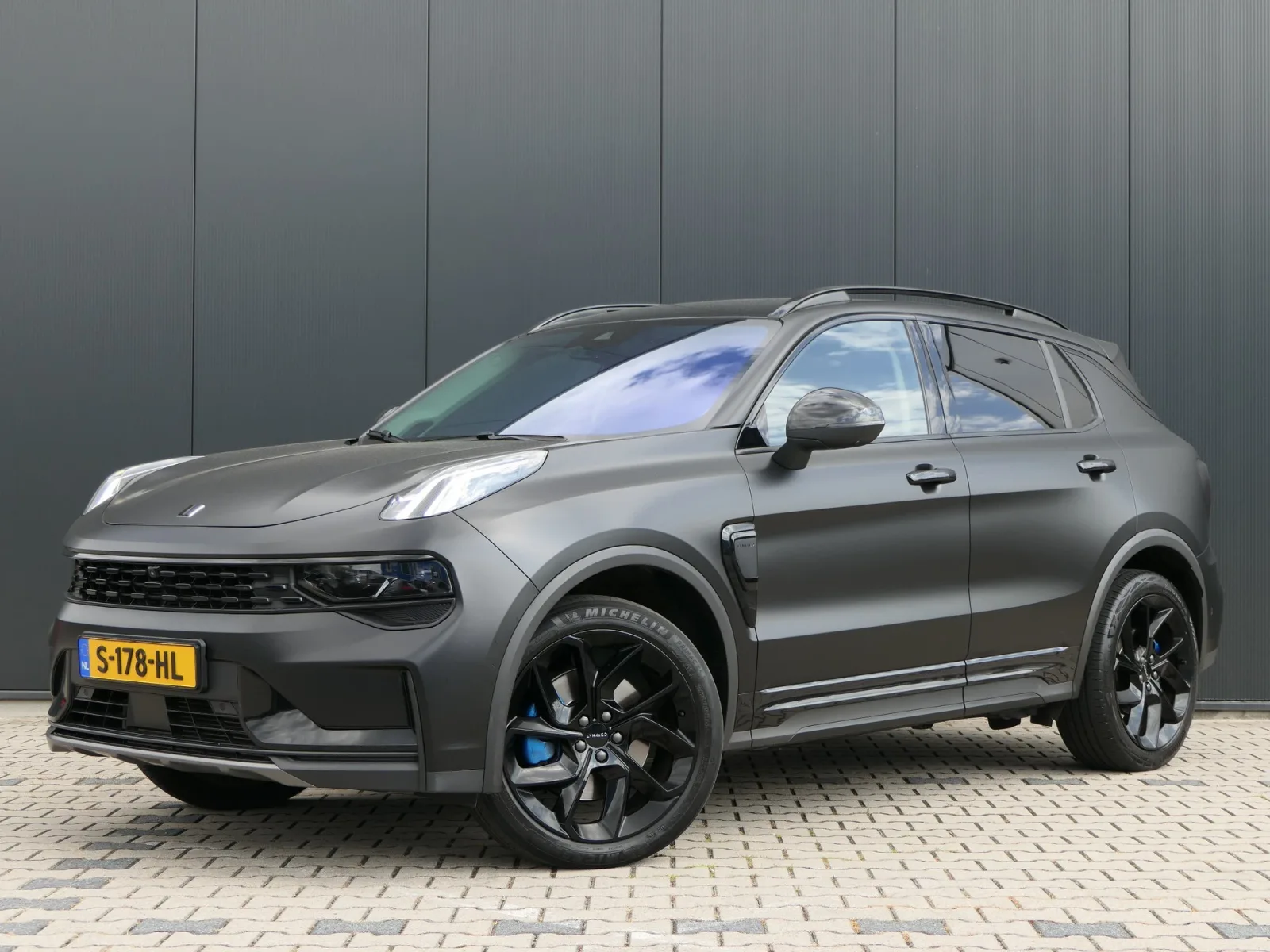 Lynk & Co 01 (2023) — foto 1