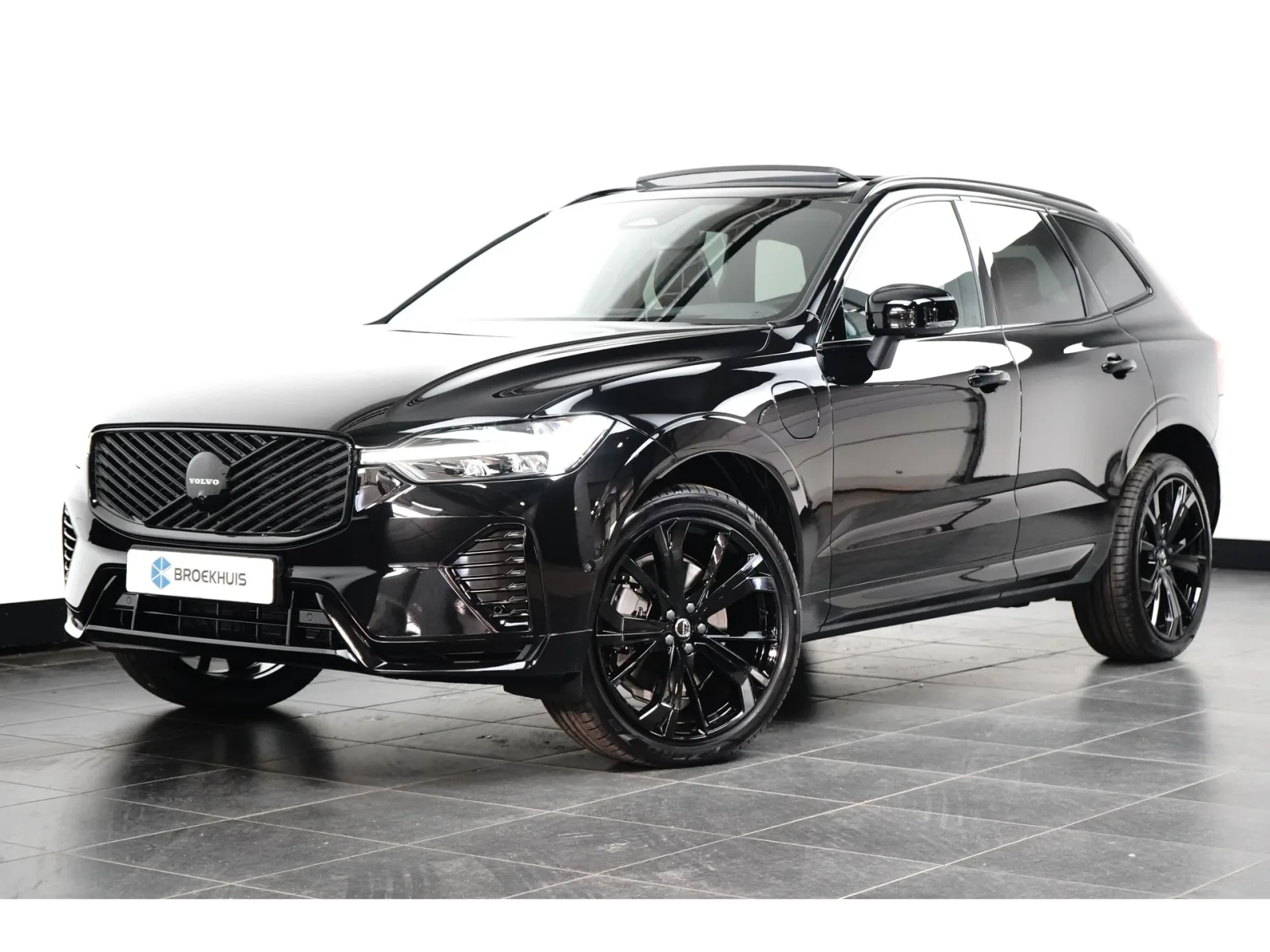 Volvo XC60 (2026) — foto 1