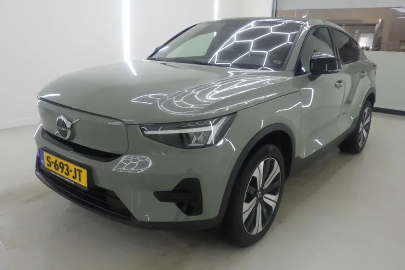 Volvo C40 (2023)