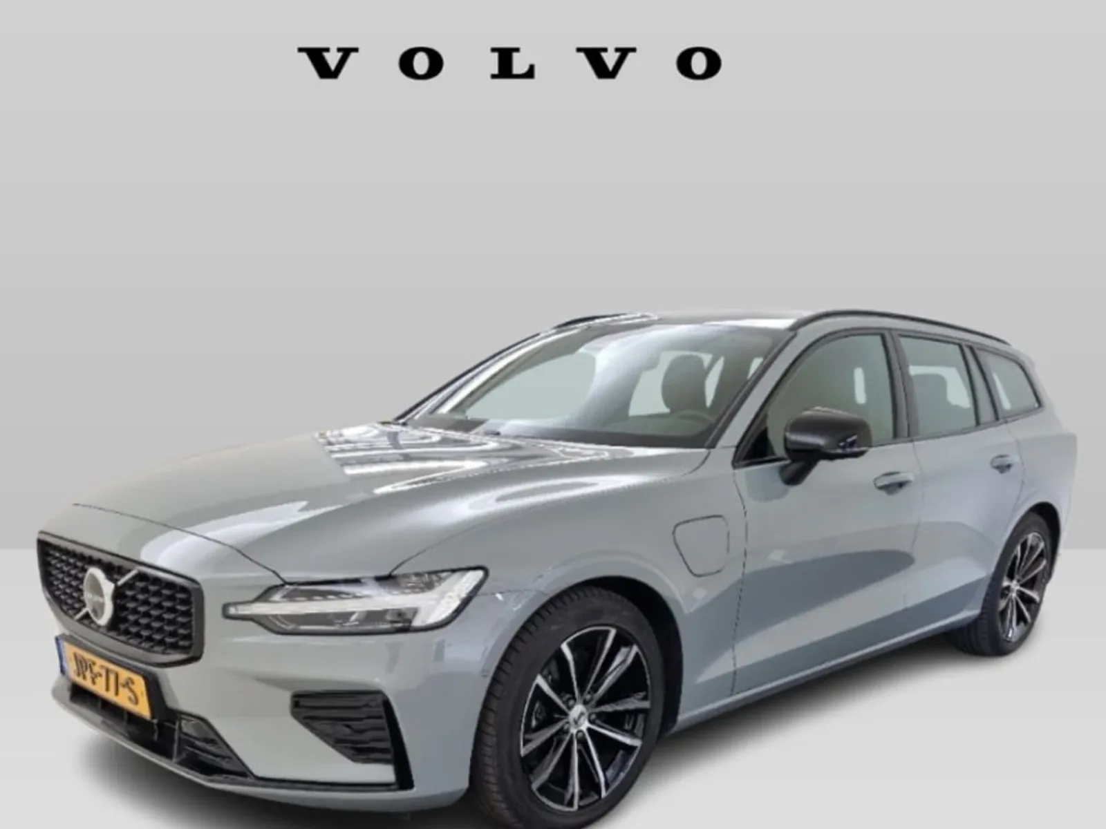 Volvo V60 (2025) — foto 1