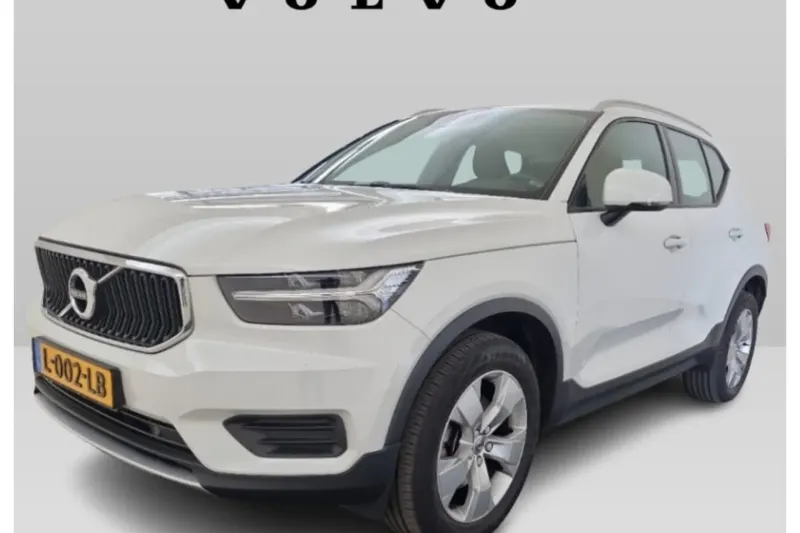 Volvo XC40 (2021)