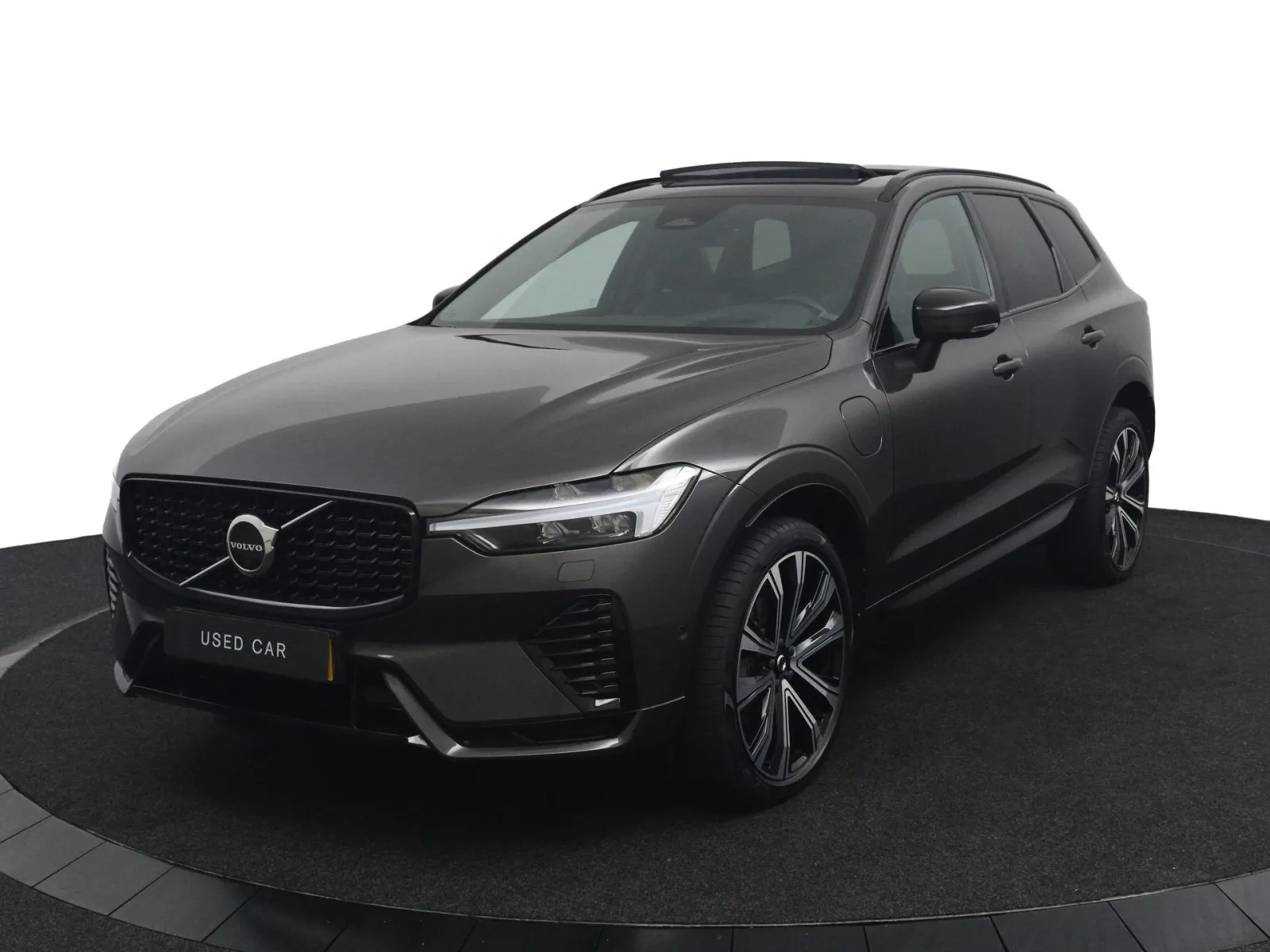 Volvo XC60 (2021) — foto 1