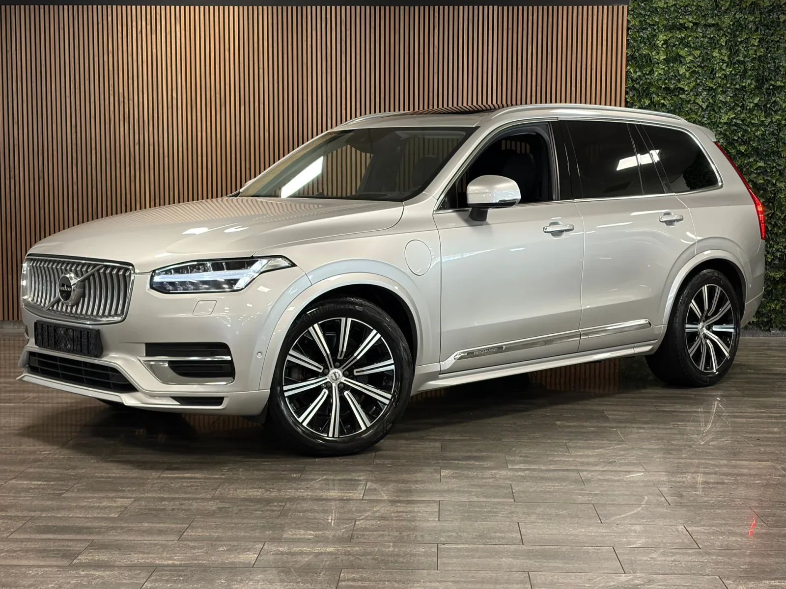 Volvo XC90 (2020) — foto 1