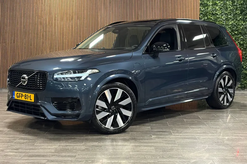 Volvo XC90 (2024)