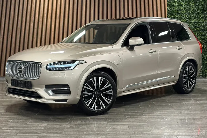 Volvo XC90 (2024)