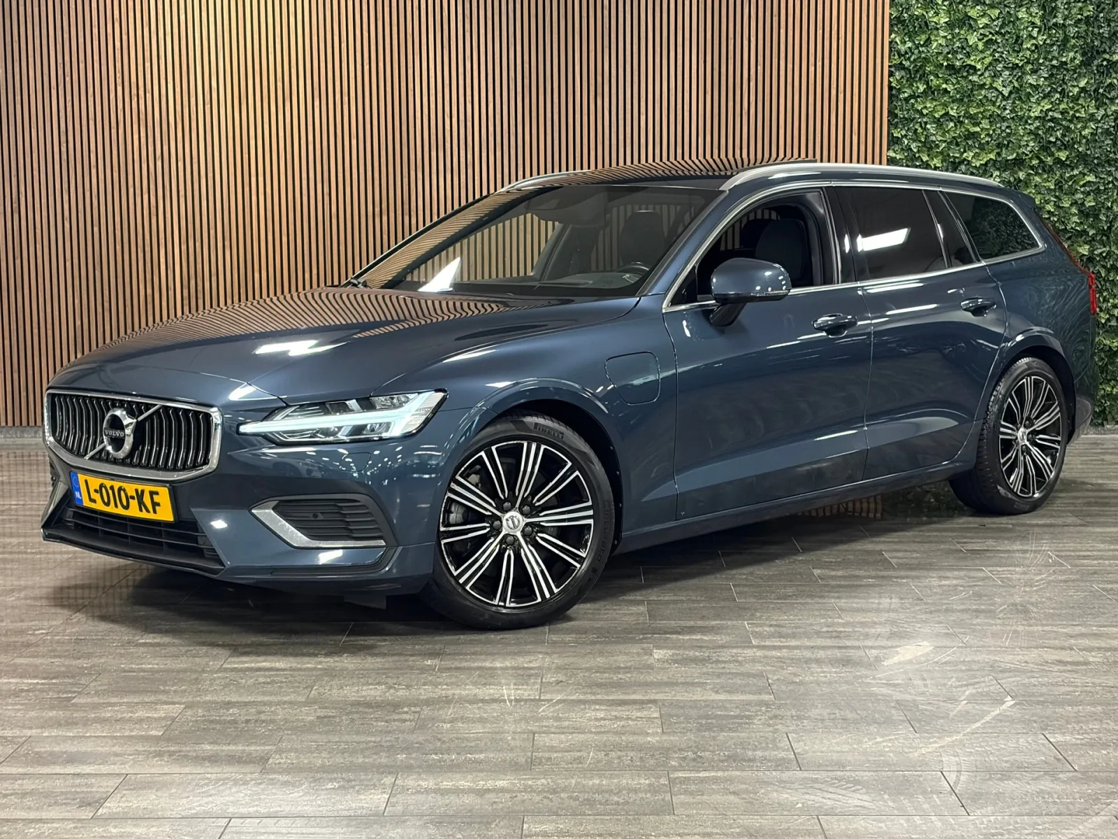 Volvo V60 (2020) — foto 1