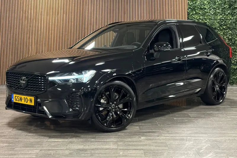 Volvo XC60 (2024)