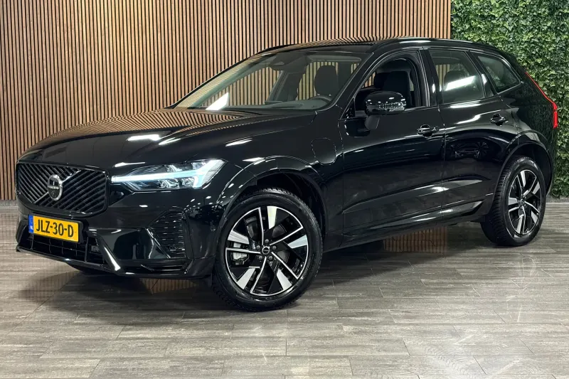 Volvo XC60 (2025)