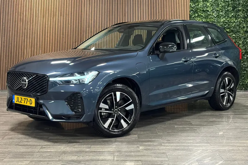 Volvo XC60 (2025)