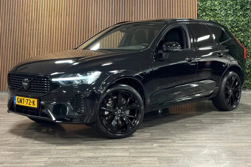 Volvo XC60 (2024)