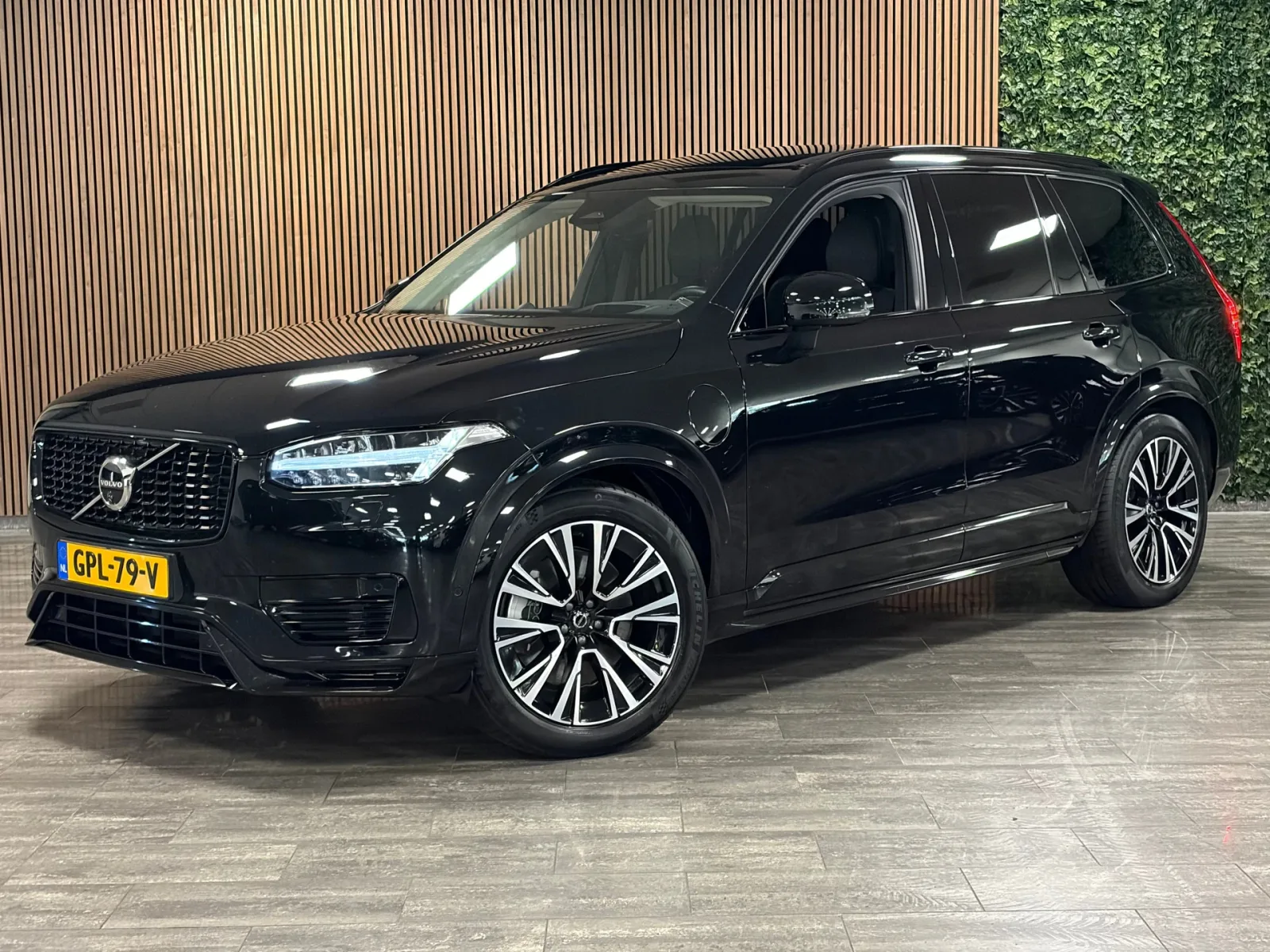 Volvo XC90 (2024) — foto 1