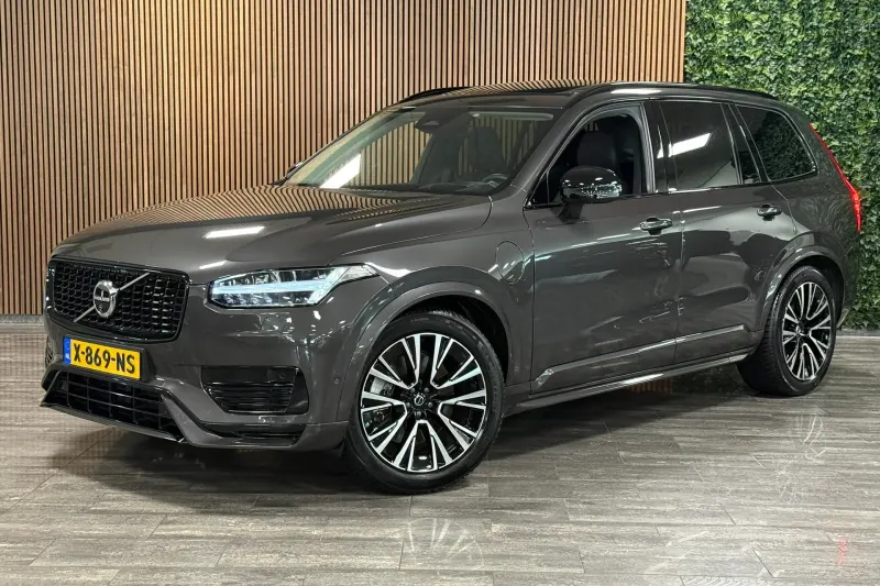 Volvo XC90 (2023)