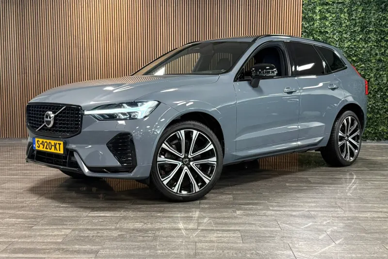 Volvo XC60 (2022)
