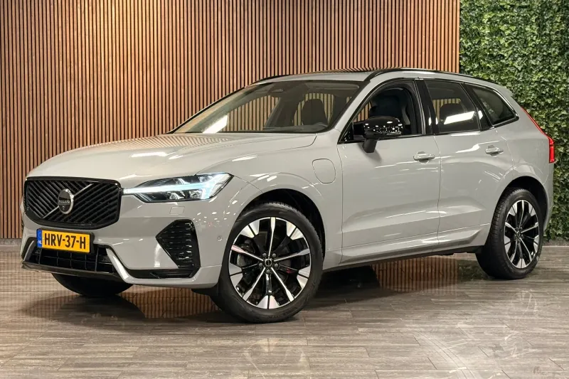 Volvo XC60 (2025)