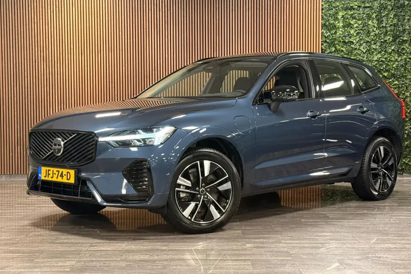 Volvo XC60 (2025)