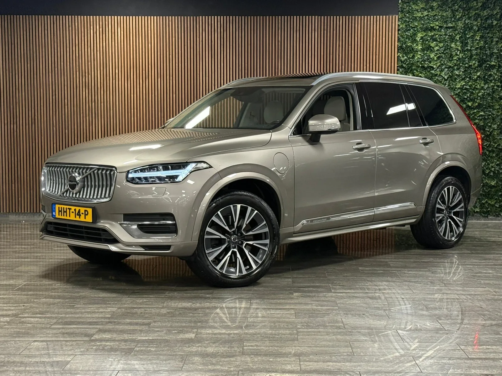 Volvo XC90 (2021) — foto 1