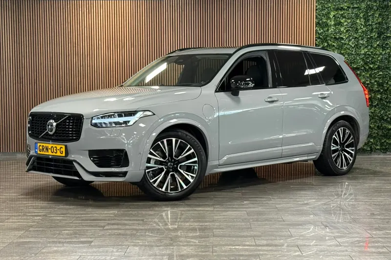 Volvo XC90 (2024)