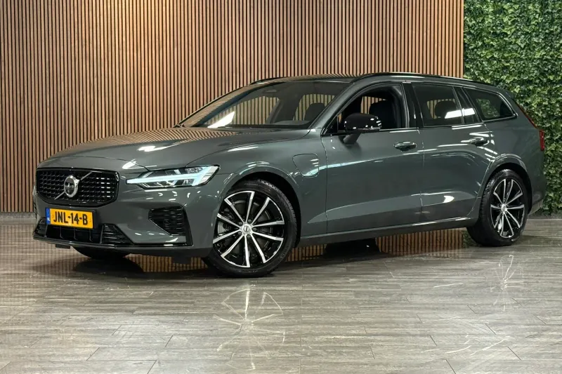Volvo V60 (2025)