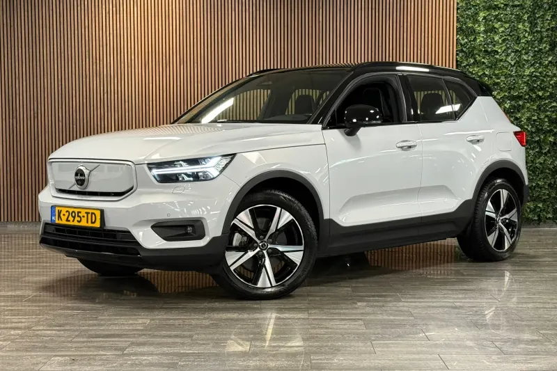Volvo XC40 (2021)