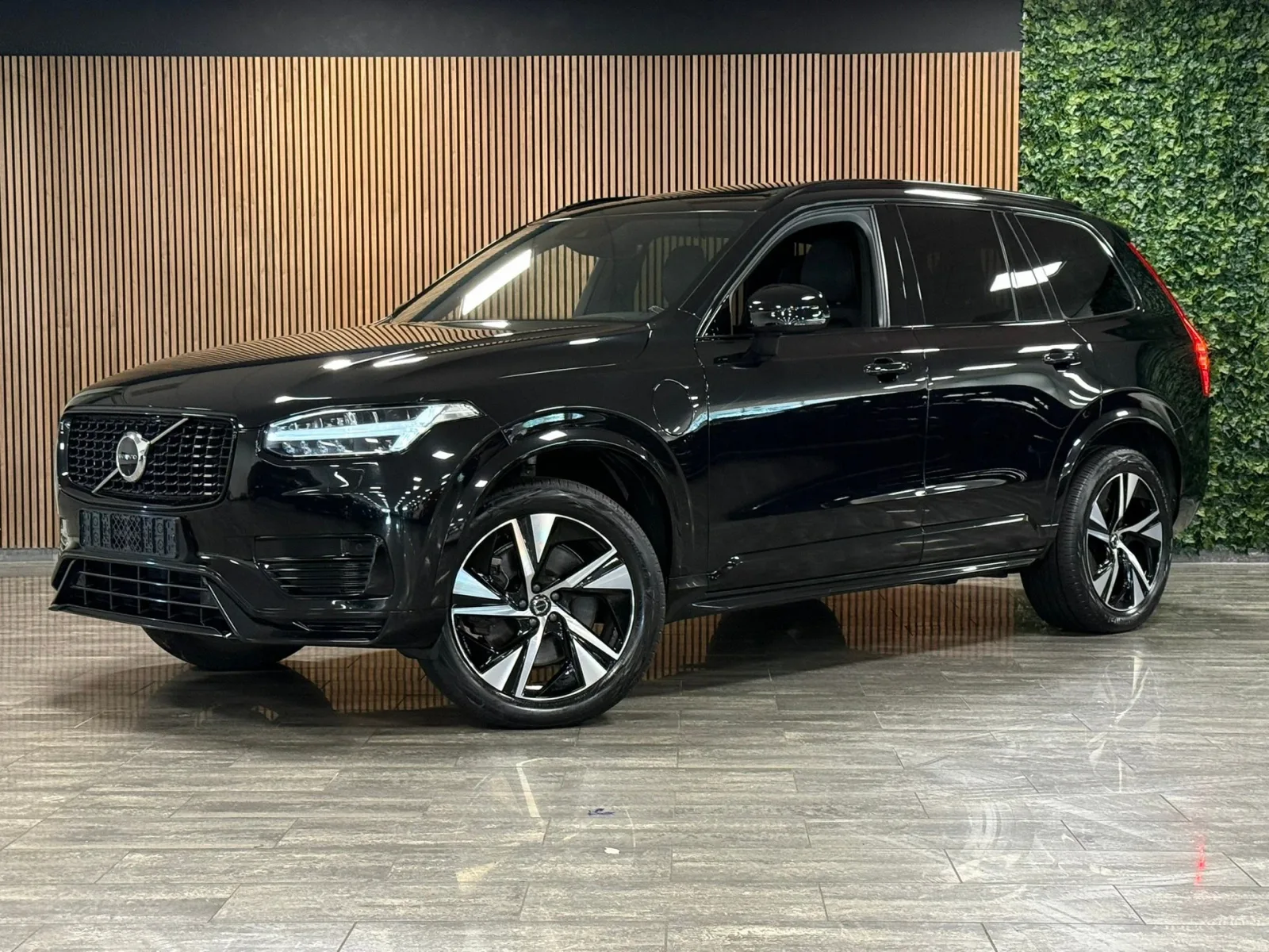 Volvo XC90 (2022) — foto 1