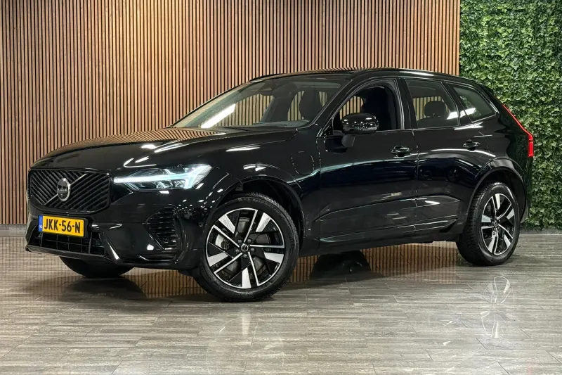 Volvo XC60 (2025)