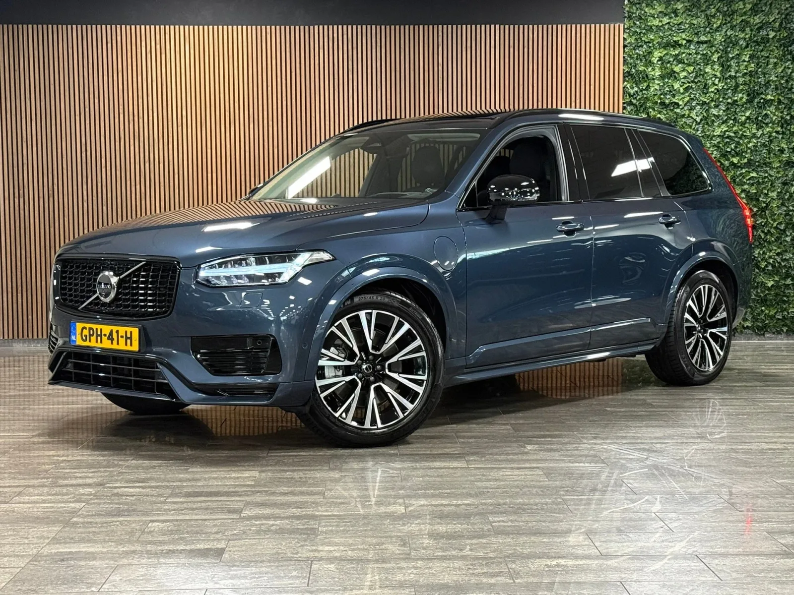 Volvo XC90 (2024) — foto 1