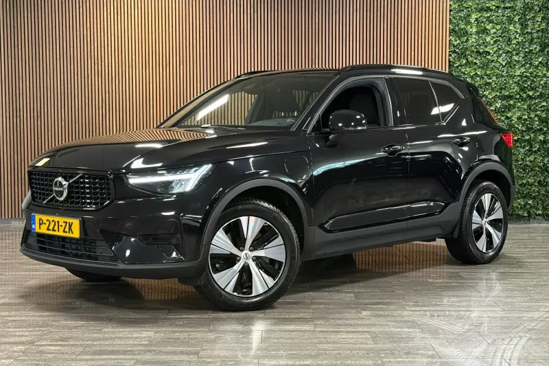 Volvo XC40 (2022)