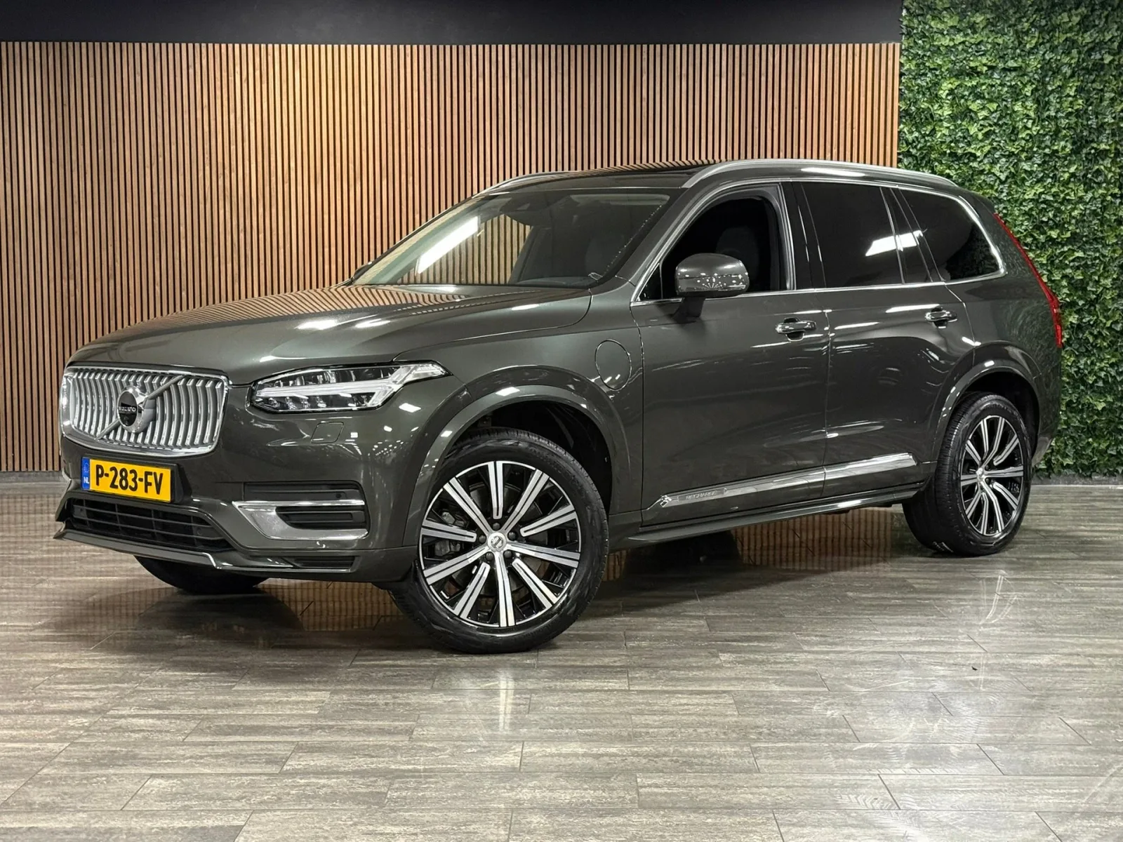 Volvo XC90 (2022) — foto 1