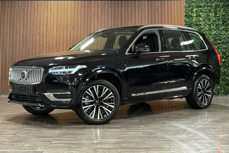 Volvo XC90 (2023)