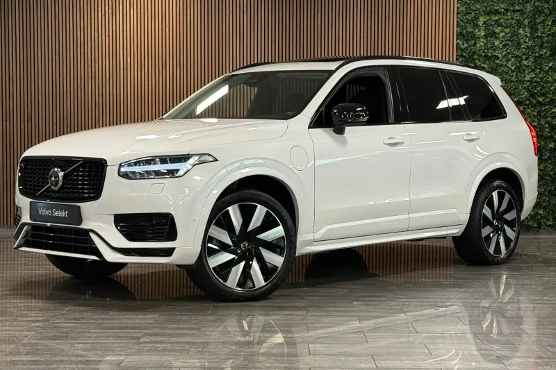 Volvo XC90 (2024)