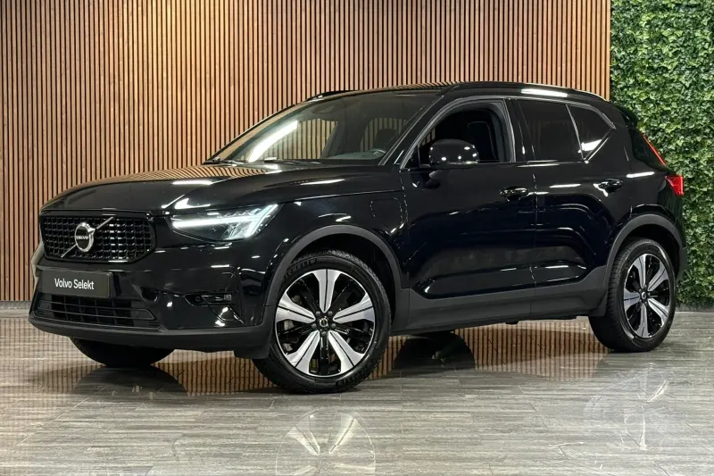 Volvo XC40 (2022)