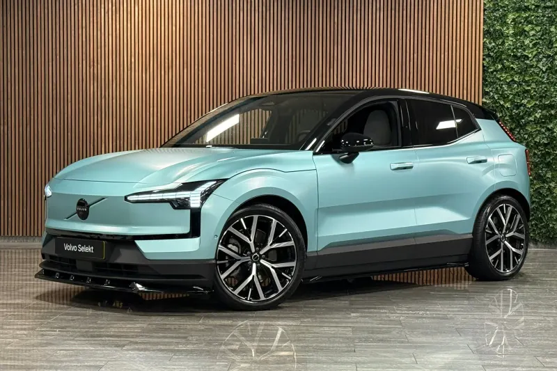 Volvo EX30 (2026)