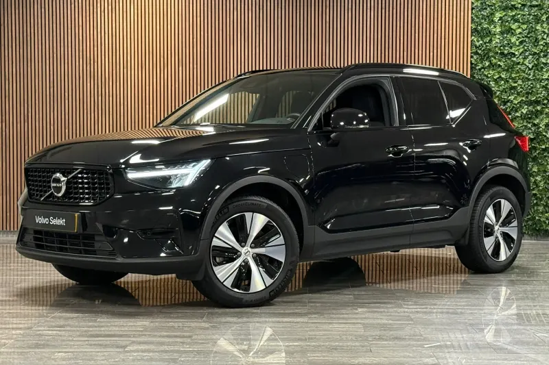 Volvo XC40 (2022)