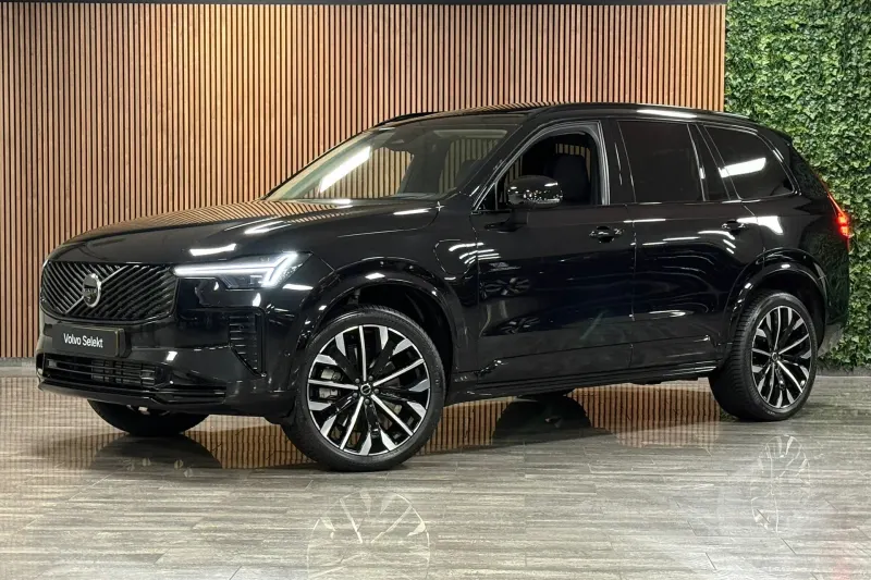 Volvo XC90 (2025)
