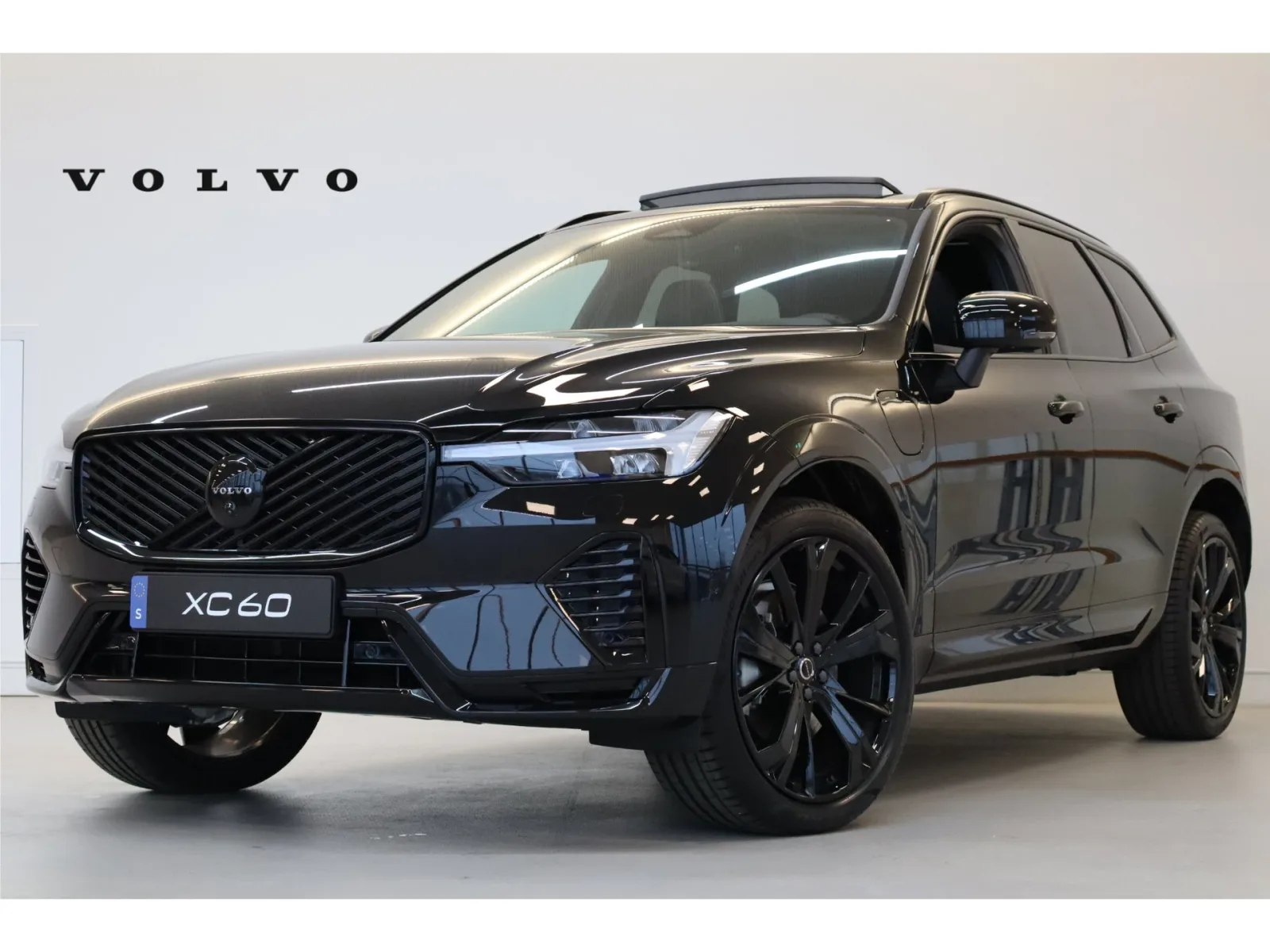 Volvo XC60 (2026) — foto 1