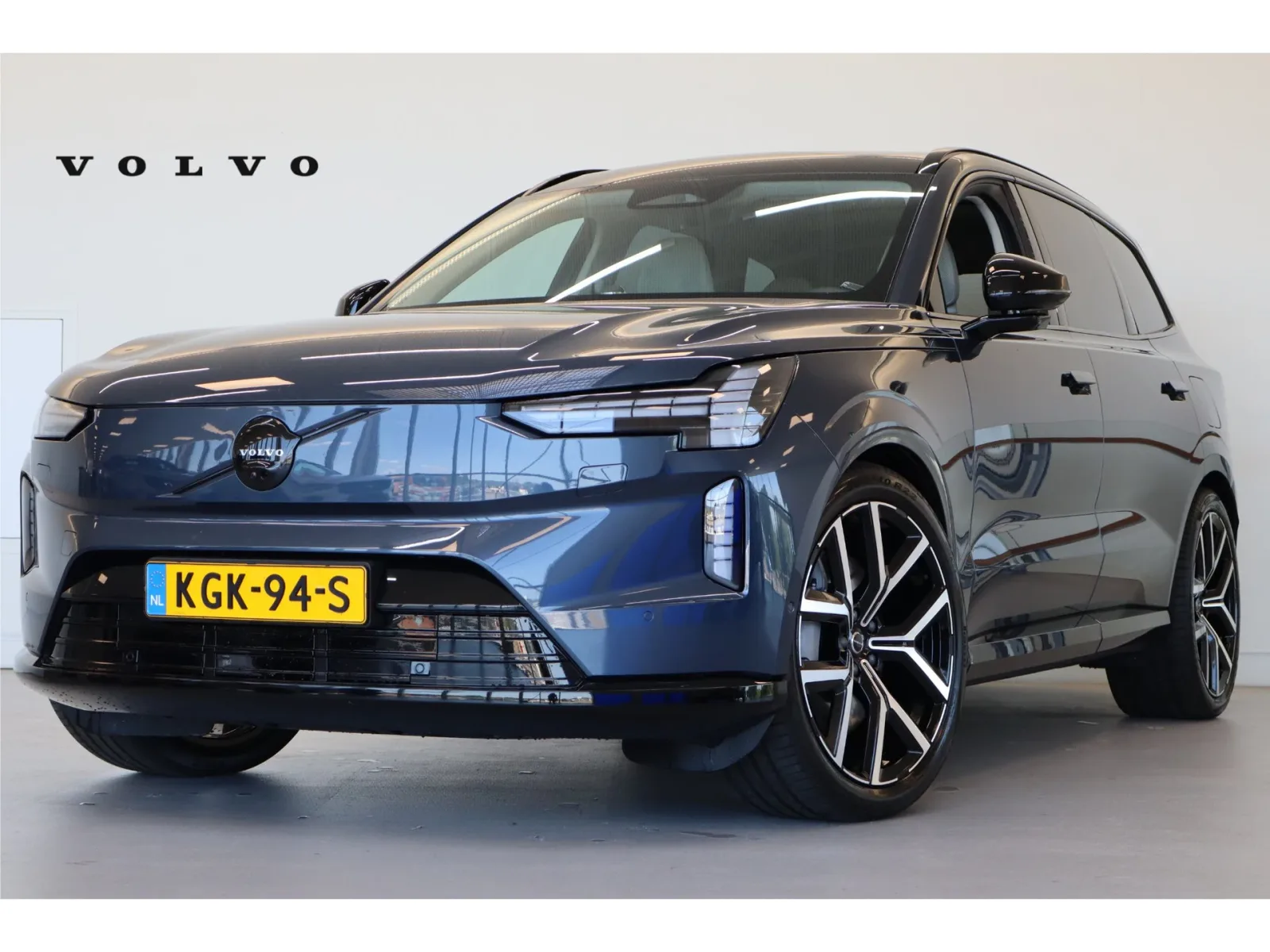 Volvo EX90 (2026) — foto 1