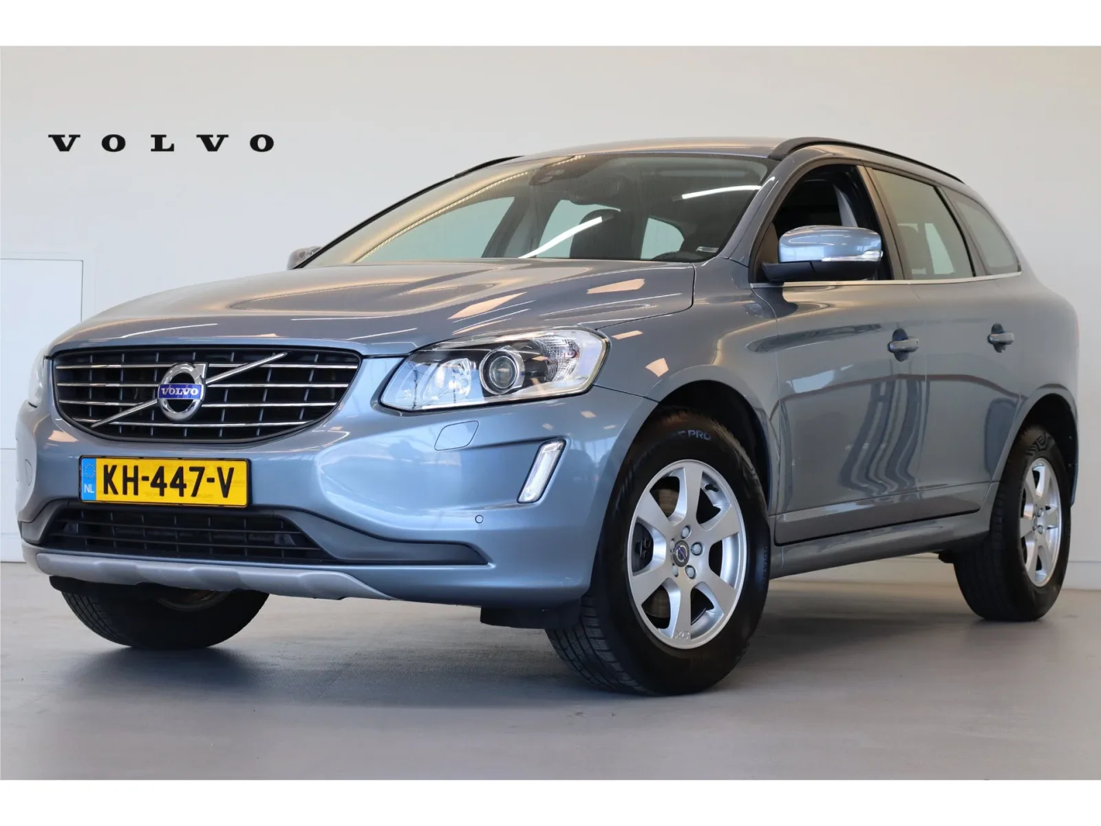 Volvo XC60 (2016) — foto 1