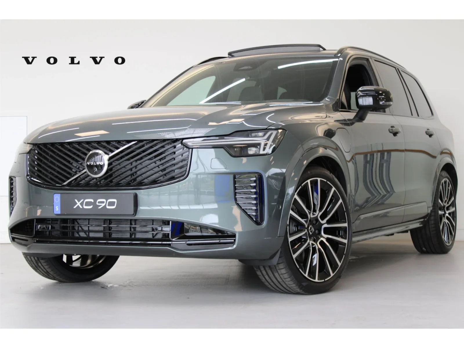 Volvo XC90 (2026) — foto 1