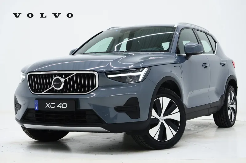 Volvo XC40 (2023)