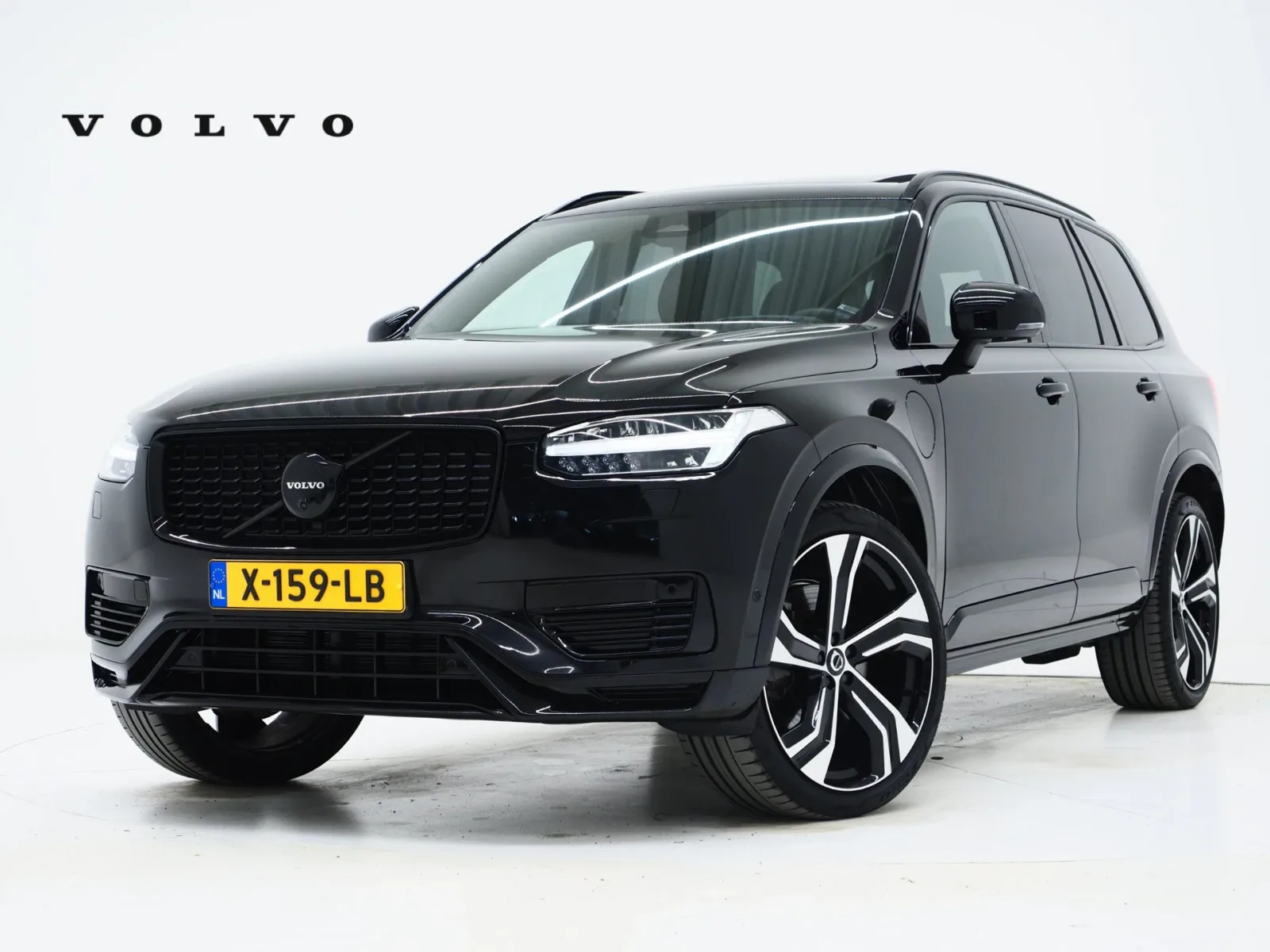 Volvo XC90 (2023) — foto 1