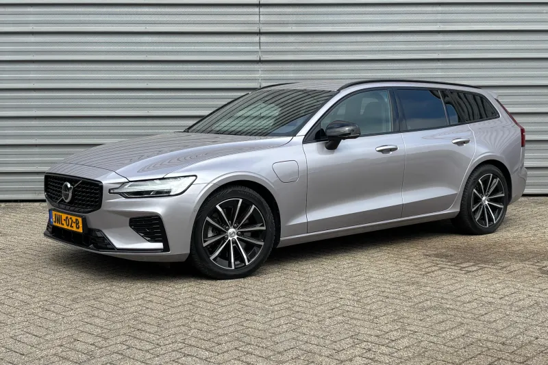 Volvo V60 (2025)