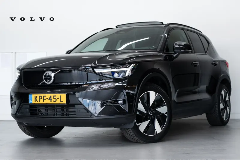 Volvo XC40 (2024)