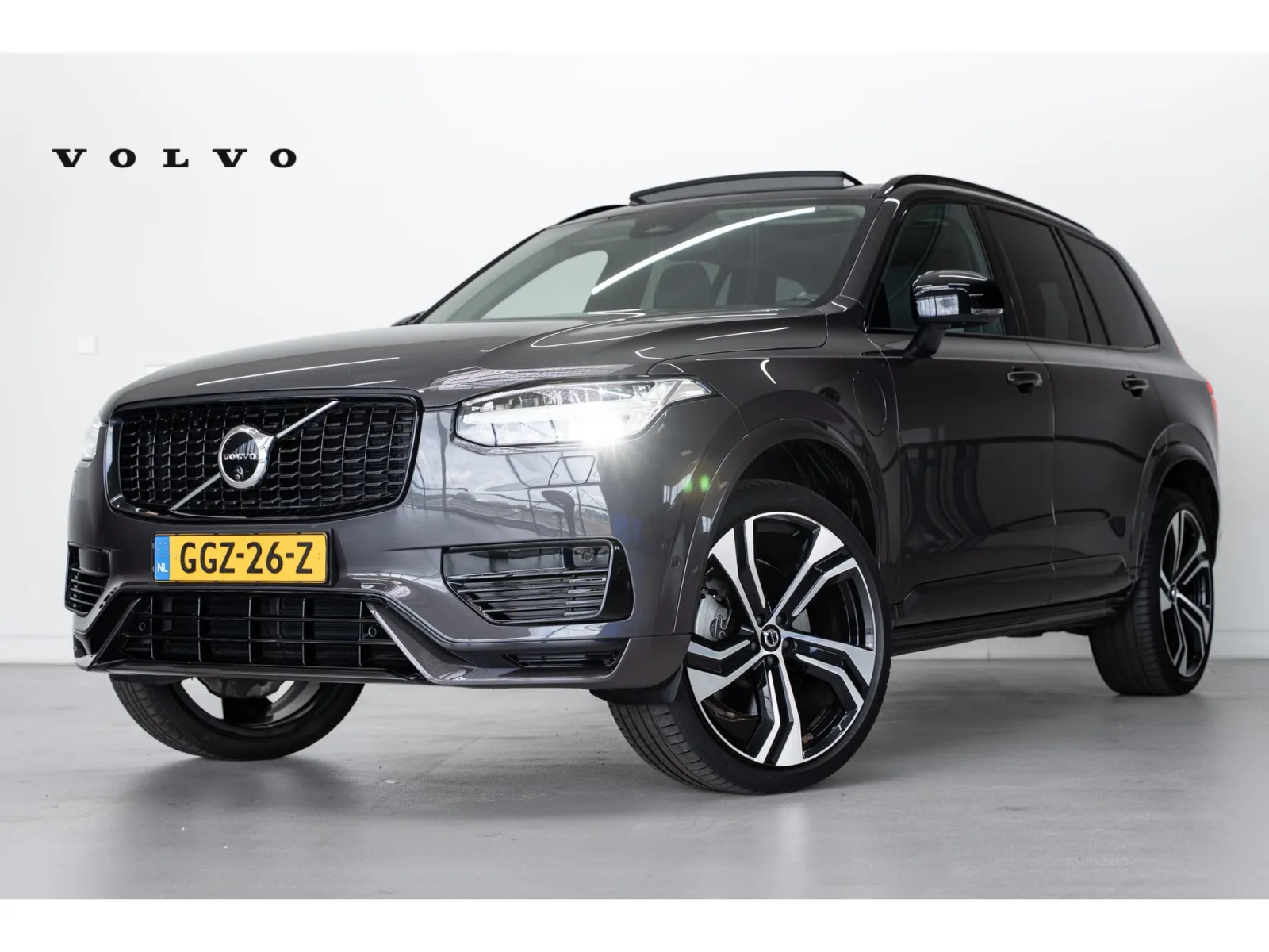 Volvo XC90 (2024) — foto 1