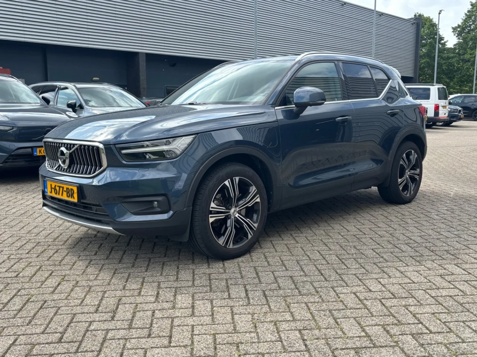Volvo XC40 (2020) — foto 1