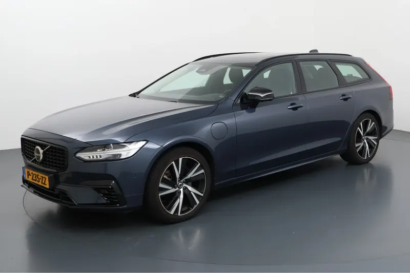 Volvo V90 (2022)