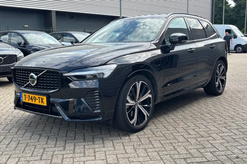 Volvo XC60 (2023)