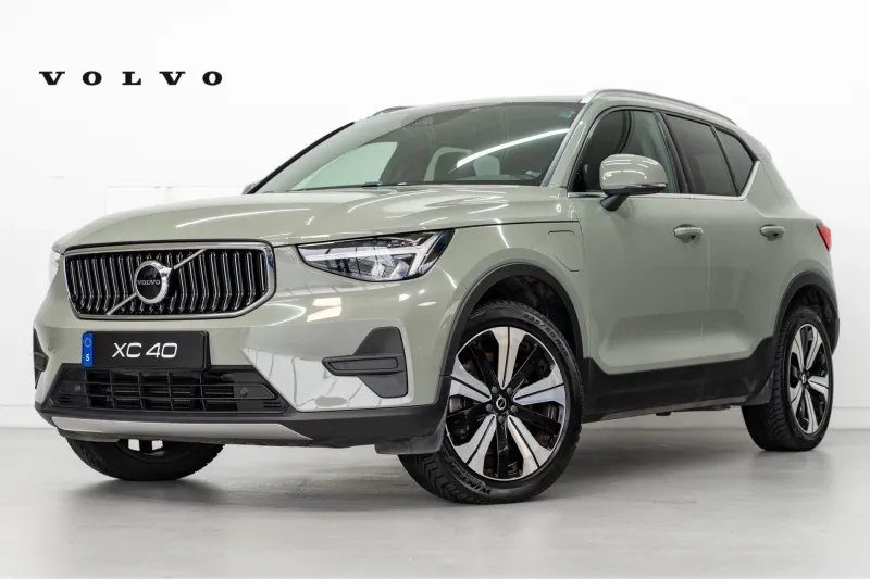Volvo XC40 (2023)