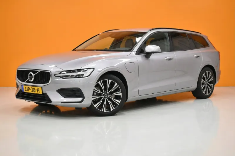 Volvo V60 (2025)