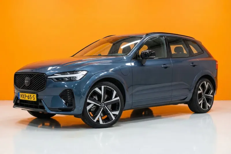 Volvo XC60 (2025)