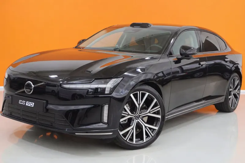 Volvo ES90 (2026)